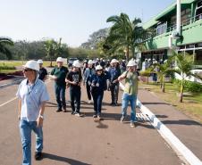 TECNICOS EM VISITA