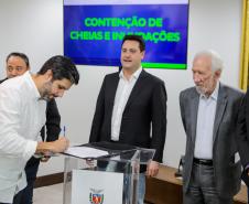CERIMÔNIA DE ASSINATURA