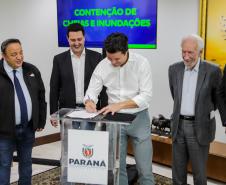 CERIMÔNIA DE ASSINATURA