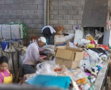 CENAS DE RECICLAGEM