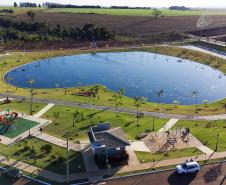 Foto de lago de parque urbano de campina da lagoa
