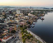 Foto aérea de Paranaguá