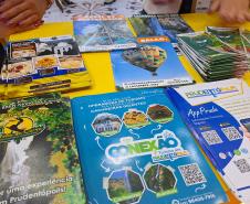 Foto de estande do Governo do paraná na exposição