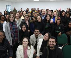 Foto de cerimônia de formação de recicladoras