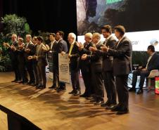 Foto de cerimônia de abertura da Conferência da Mata Atlântica