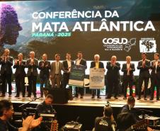 Foto de cerimônia de abertura da Conferência da Mata Atlântica