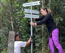 Foto de placas instaladas em Parque Estadual