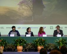 Foto de painel da Conferência da Mata Atlântica