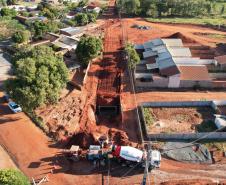 Foto de obras de contenção de erosão em Loanda