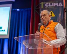 Foto de autoridades em Conferência do Clima