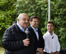 Foto de autoridades em evento