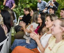 Foto de autoridades em evento