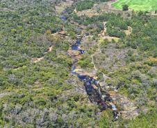 Verão na natureza: 5 cachoeiras para conhecer nas Unidades de Conservação do Paraná