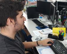 Novos residentes do IAT iniciam atividades práticas