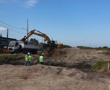 Foto de obras da orla de Pontal do Paraná