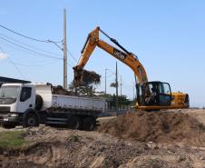 Foto de obras da orla de Pontal do Paraná