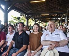 Governo formaliza contrato com empresa que vai operar controle de acesso à Ilha do Mel