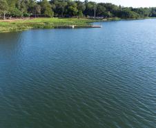 Foto de corpo hídrico paranaense