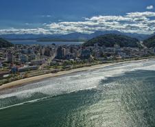 Foto aérea do litoral paranaense
