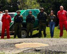 Foto de ação educativa no Pico Paraná