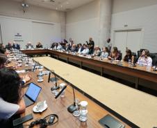 Foto de autoridades em evento