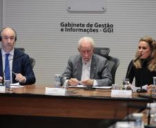 Foto de autoridades em evento