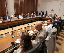 Foto de autoridades em evento