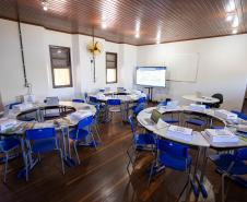 Foto de entrega da nova estrutura da Ilha das Cobras