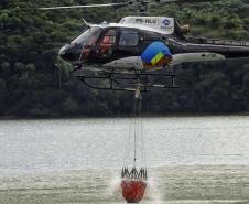 Foto de exercício de treinamento do IAT com helicóptero