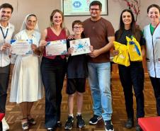 Foto de vencedora de concurso do IAT