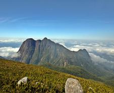 Foto de montanha do Paraná