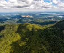 Foto de montanha do Paraná
