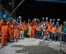 Foto de obras da Ponte de Guaratuba