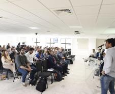 Foto de reunião do Fórum Circular