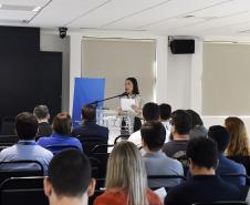 Foto de reunião do Fórum Circular