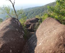 Foto de montanha do Paraná