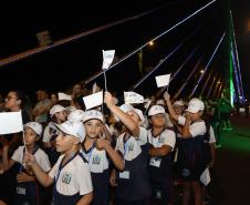 Foto de cerimônia da inauguração da Ponte de Guaratuba