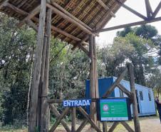 Foto de placa de sinalização do IAT