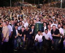 Foto de cerimônia da inauguração da Ponte de Guaratuba
