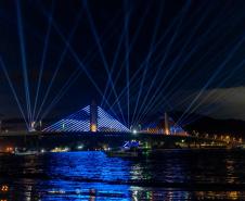 Foto de cerimônia da inauguração da Ponte de Guaratuba