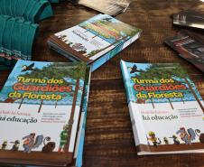Foto de autoridades em evento