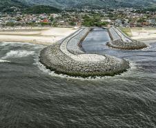 Foto de reformas de orlas no litoral paranaense
