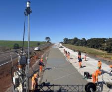 Foto de obras de duplicação de rodovia