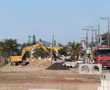 Foto de obras da orla de Pontal do Paraná