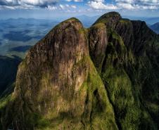 Foto de paisagem natural do Paraná