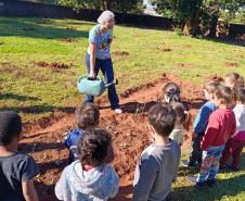 Foto de ação educativa da semana do meio ambiente