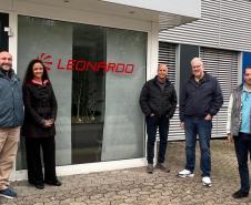 Foto de visita a emrpesa para teste de radar