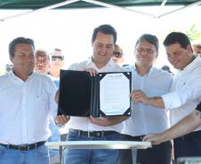 Governador autoriza início das obras dos trapiches da Ilha do Mel
