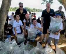  Governo promove soltura de peixes e plantio de árvores no Interior