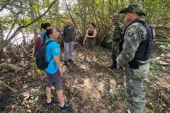 TECNICOS DO IAT JUNTO DE AGENTES Batalhão de Polícia Ambiental - Força Verde (BPAmb-FV)